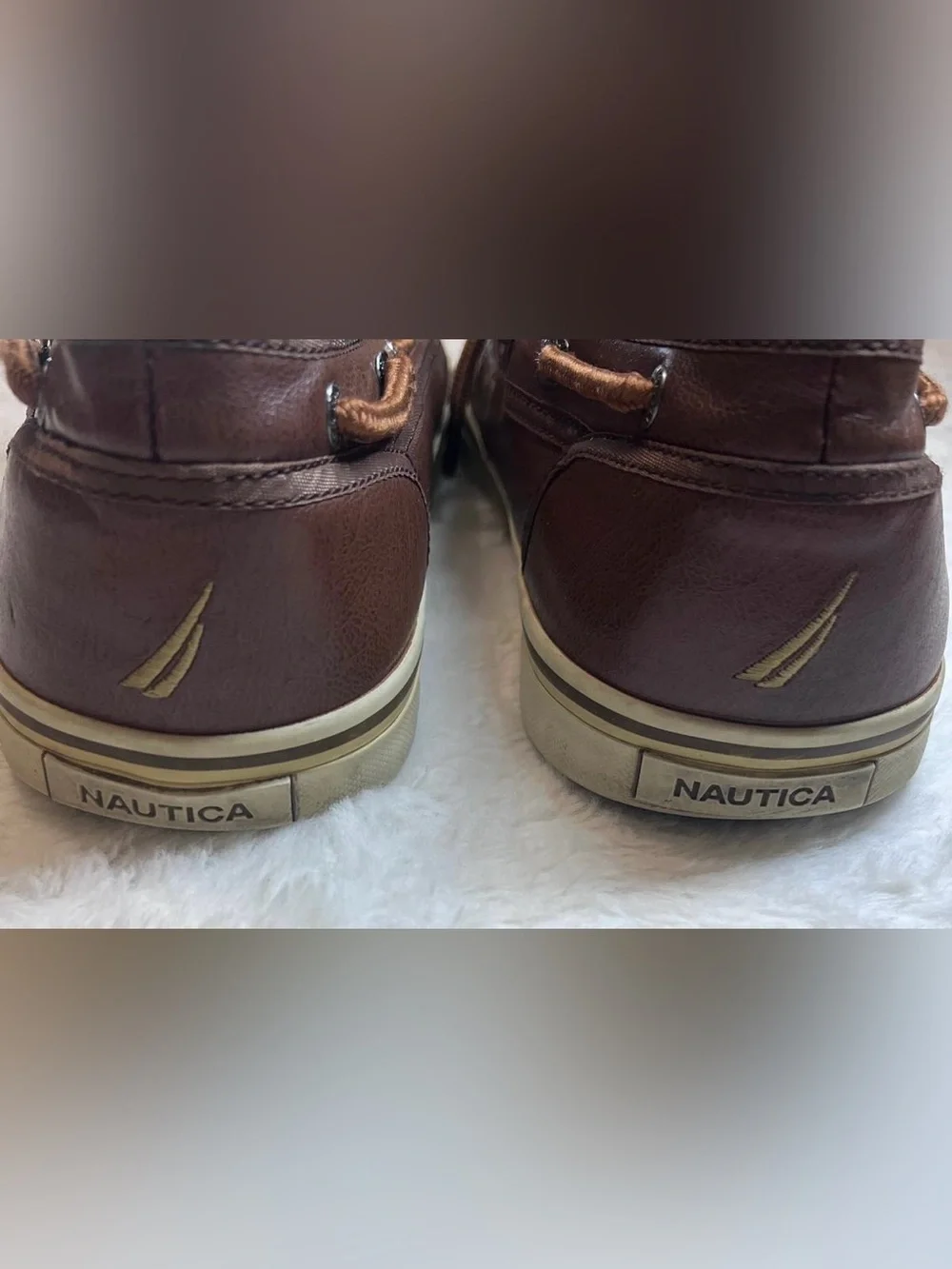 Nautica Men’s Brown Leather Lace-Up Boat Shoes with Cream Sole